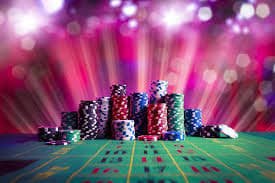 Live dealer baccarat table on 747-9 Casino viewed on mobile